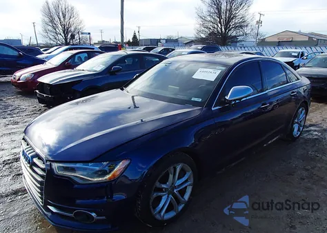 2013 Audi S6 4.0T Prestige z USA, uszkodzony, nr VIN WAUJ2AFC5DN073070